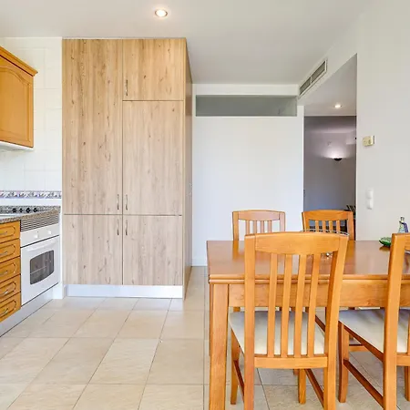 With 2 Bedrooms At Vilamoura Marina