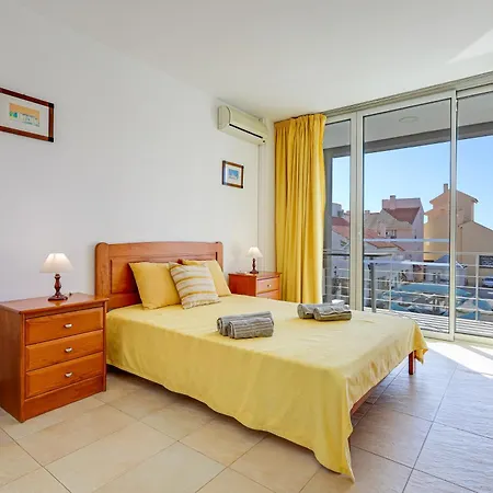With 2 Bedrooms At Vilamoura Marina *