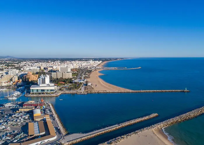 With 2 Bedrooms At Vilamoura Marina